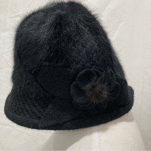 Vintage black angora beanie hat